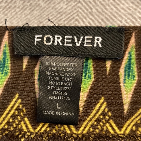 Forever Dress. Size Large - Picture 4 of 4